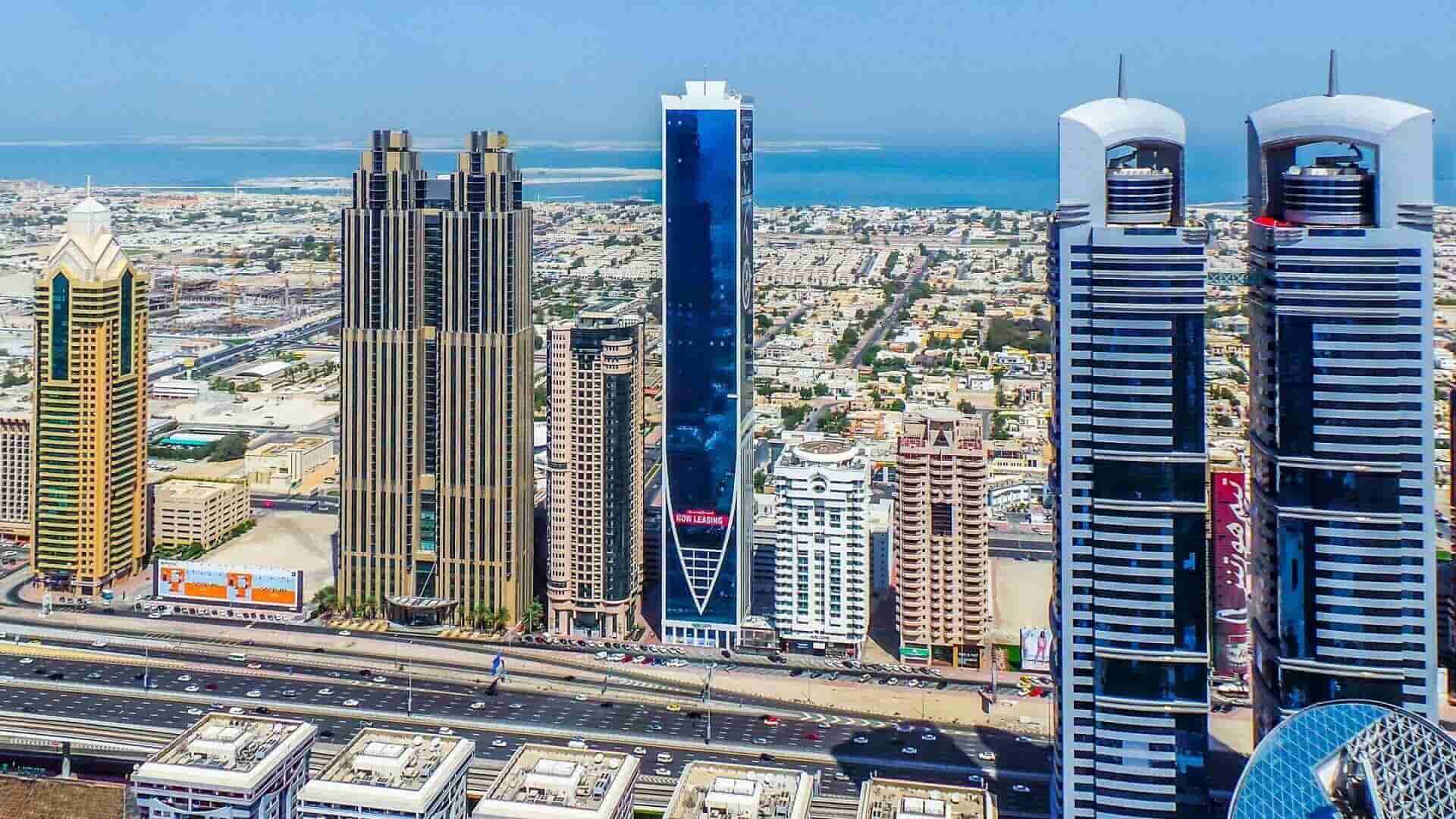 خیابان شیخ زاید دبی و ساختمان های آن